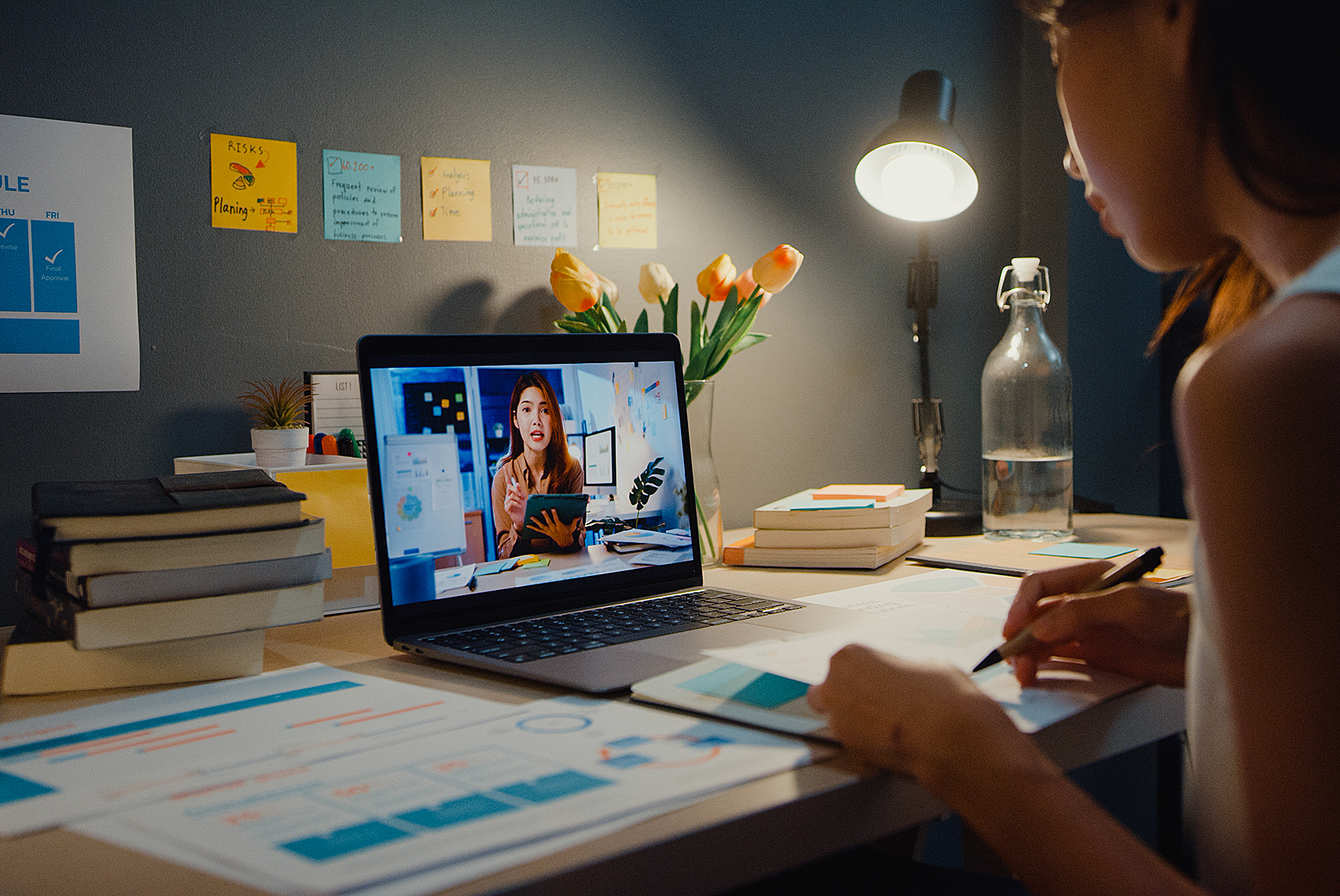 Engaging one-on-one science home tuition for personalized learning and success